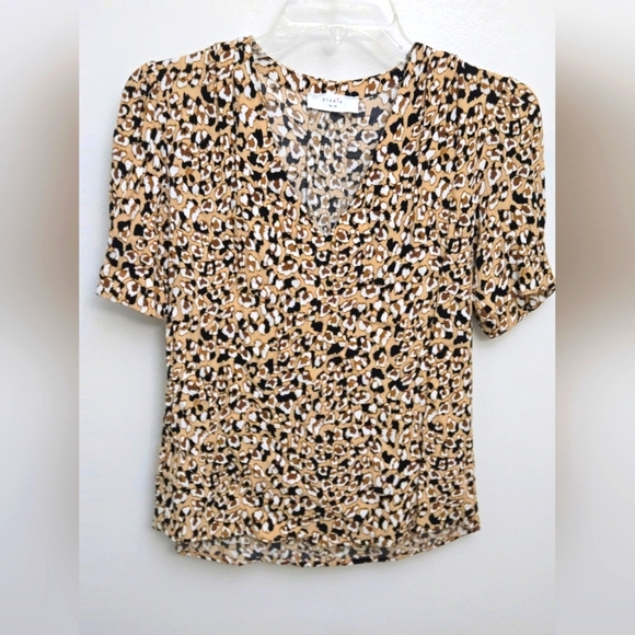 Elodie Short Sleeve Blouse Size Xs - Picture 1 of 4